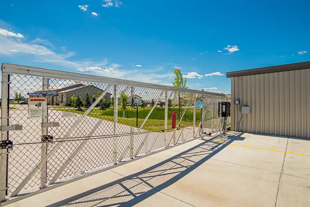 Self Storage Solutions - Moorhead